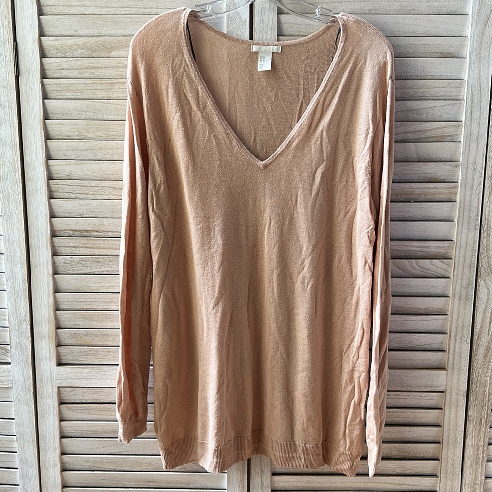 V neck sweater